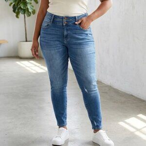 Kancan Plus Size 36 Skinny Jeans High Waisted Medium Wash Distressed Denim Stret